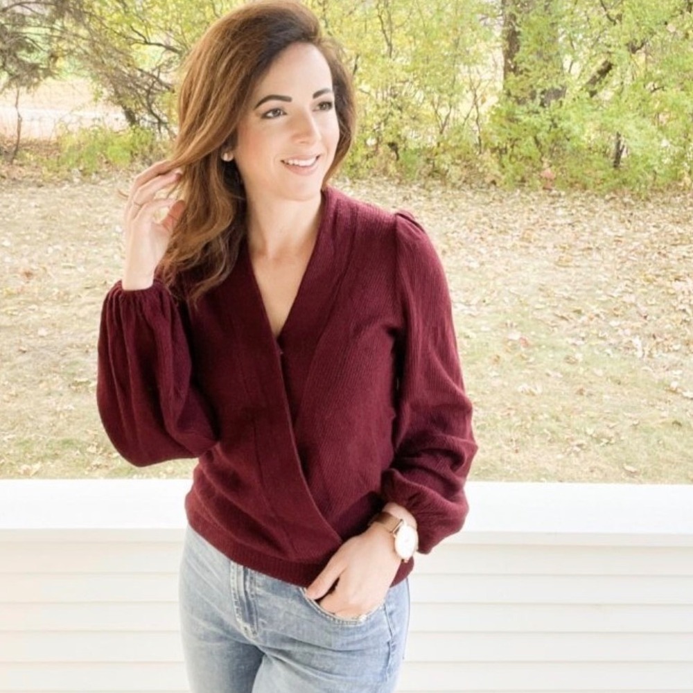 Evereve Burgundy Waffle Knit V-Neck Faux Wrap Long Sleeve Top Size Medium